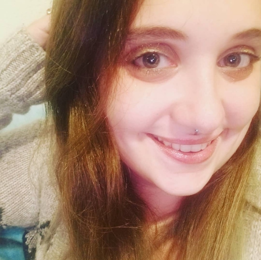 Meet your Posher, Jena